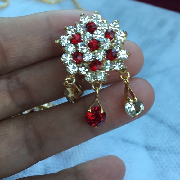 New without tag Rhinestones jewelry set - Picture 4 of 8